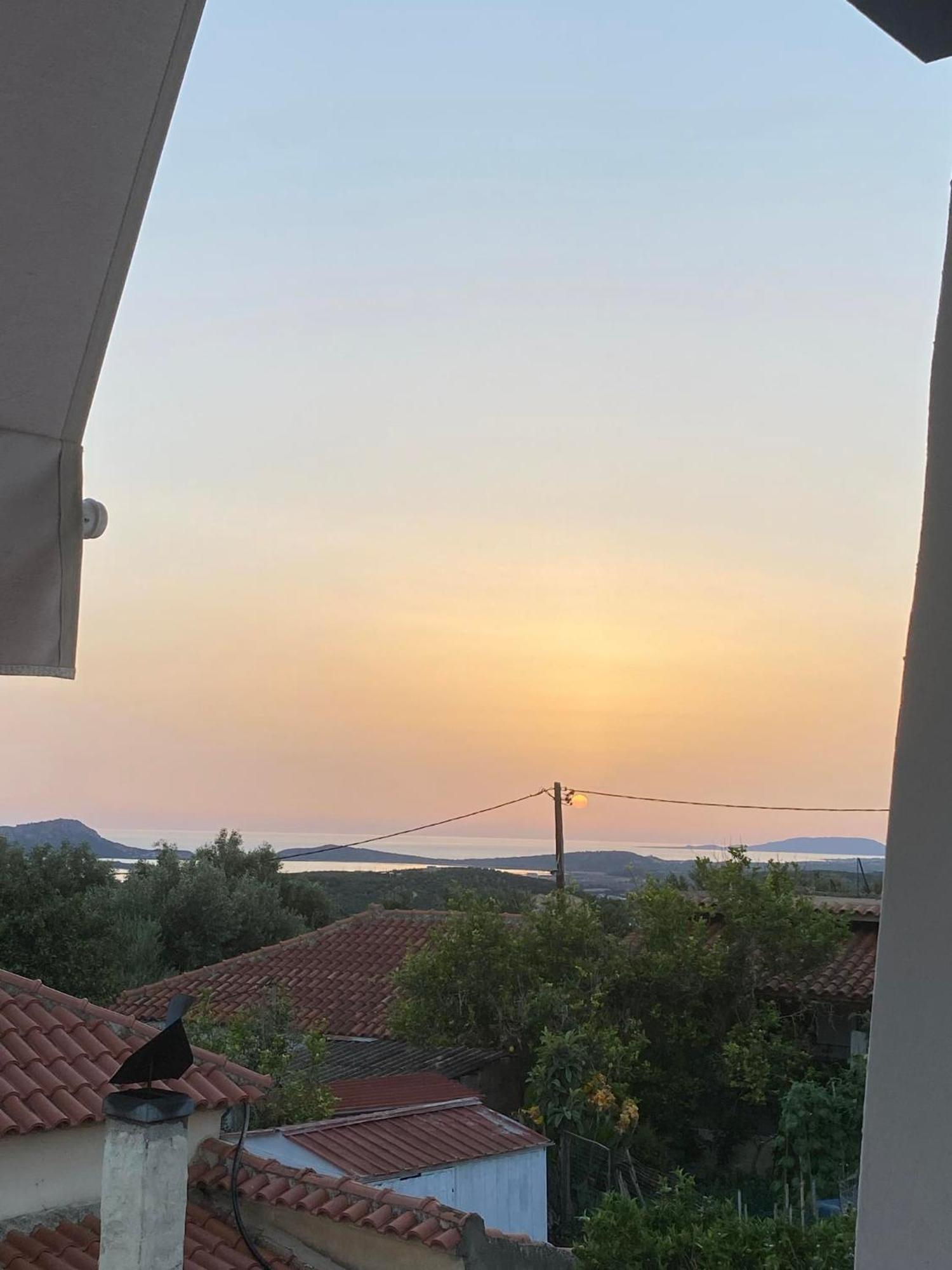 Golden Navarino'S Sunset Пилос Экстерьер фото